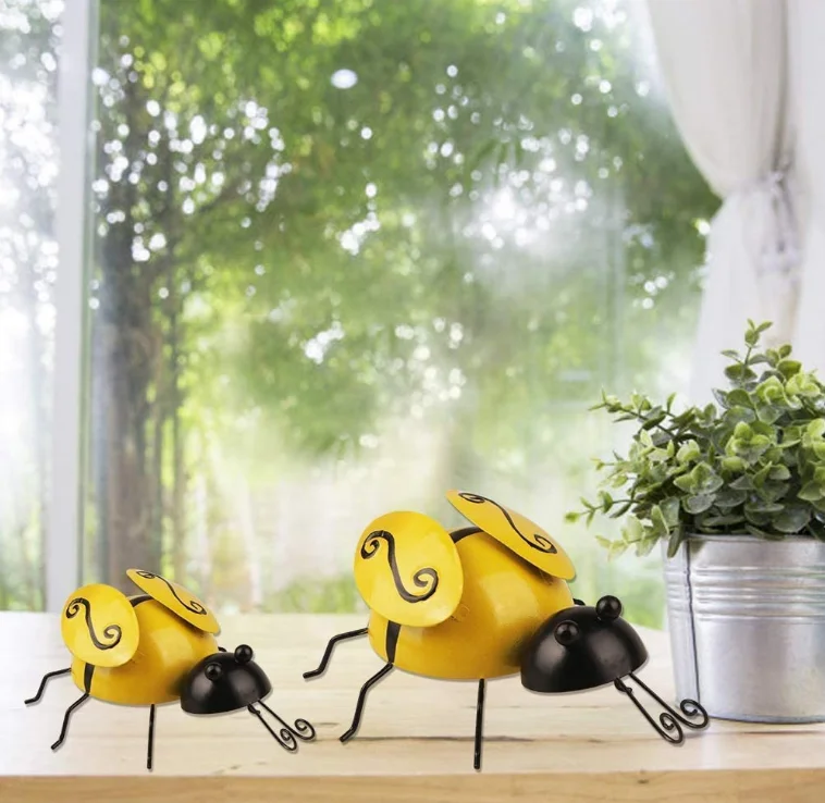 Metal Bumble Bee Garden Decorations Wall Art Bee 3D Sculpture Ornament, Bumble Bee Iron Garden Ornaments Outdoor