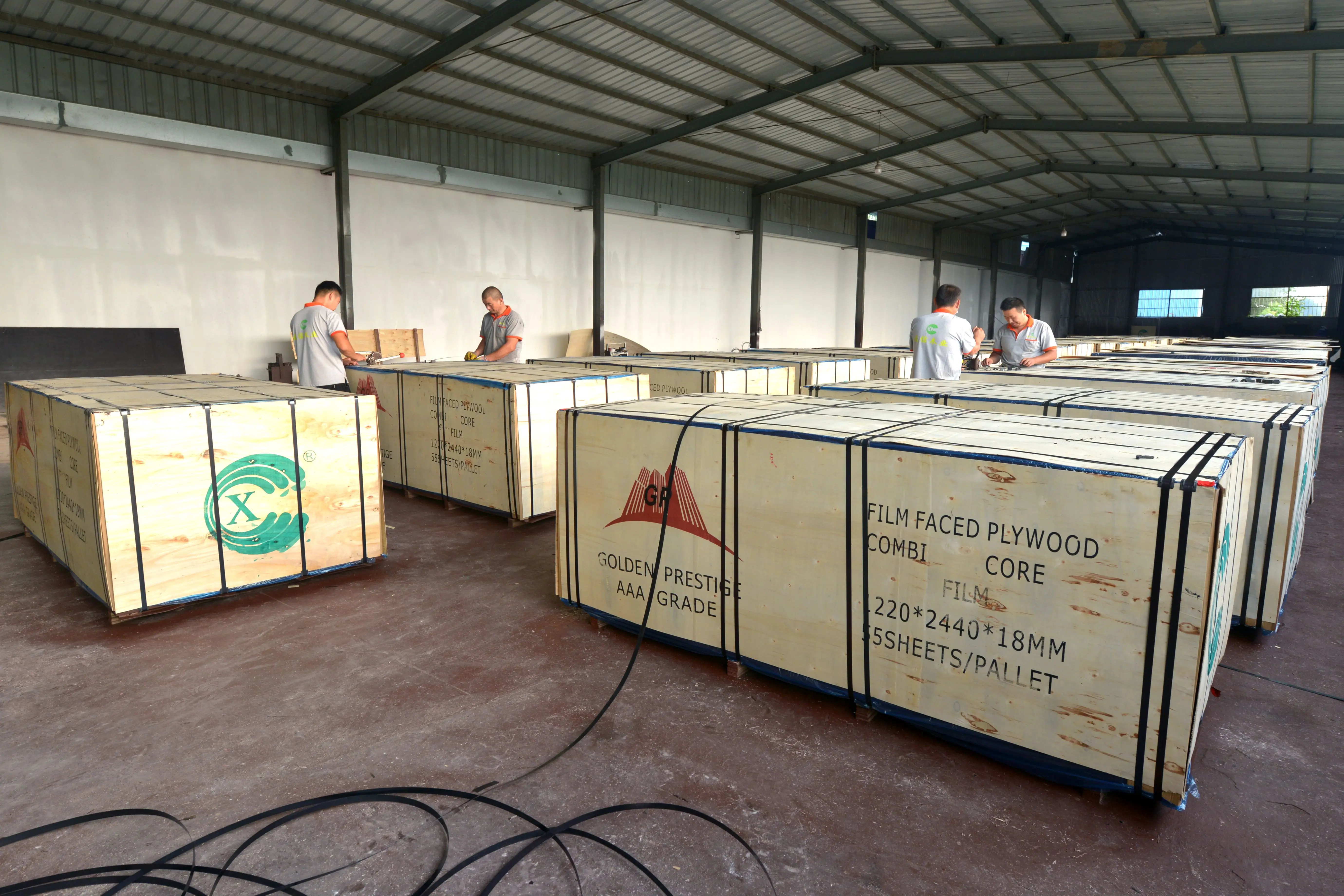 18 mm Plywood Film Faced Plywood Shutting Plywood For Construction  With Competitive Price