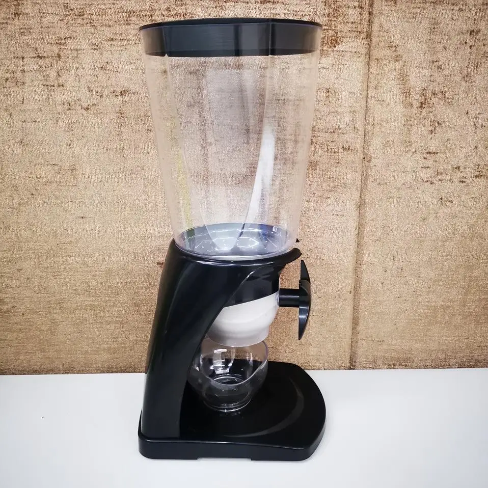 Popular  wholesale good quality new style plastic 1.5L bulk  food cereal container grain dispenser