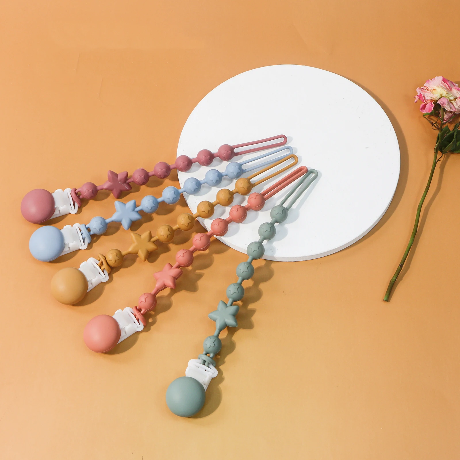2024 New Arrival Bpa Free Baby Products Silicone Dummy Beads Clips Baby Teether Pacifiers Clip Chain Silicone Pacifier Holder