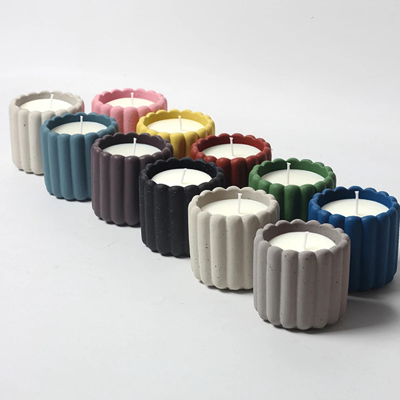 Mescente Long Lasting Oem Scent Porcelain Coconut Milk Dessert Ceramic Candle Jar