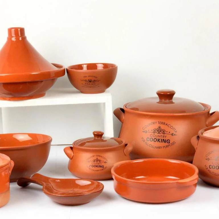 Wholesale Quality  Enamel Dutch Oven  Milk Pots And Pans Cookware Sets  terrocatta Soup pot