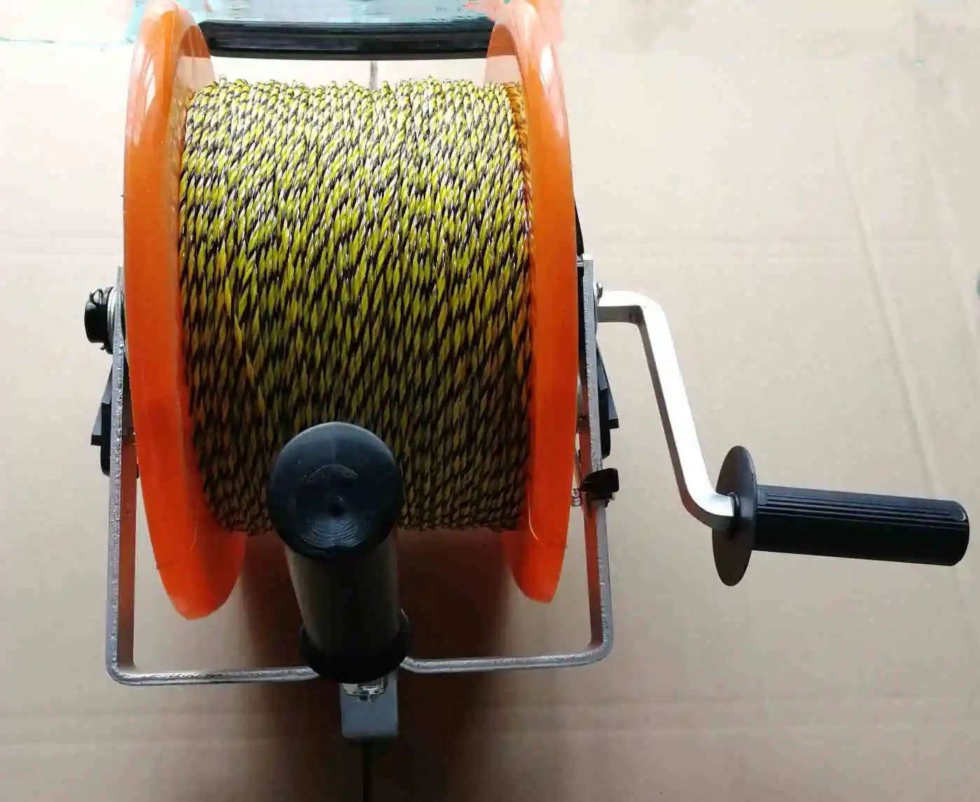 fence reel+wire1.jpg