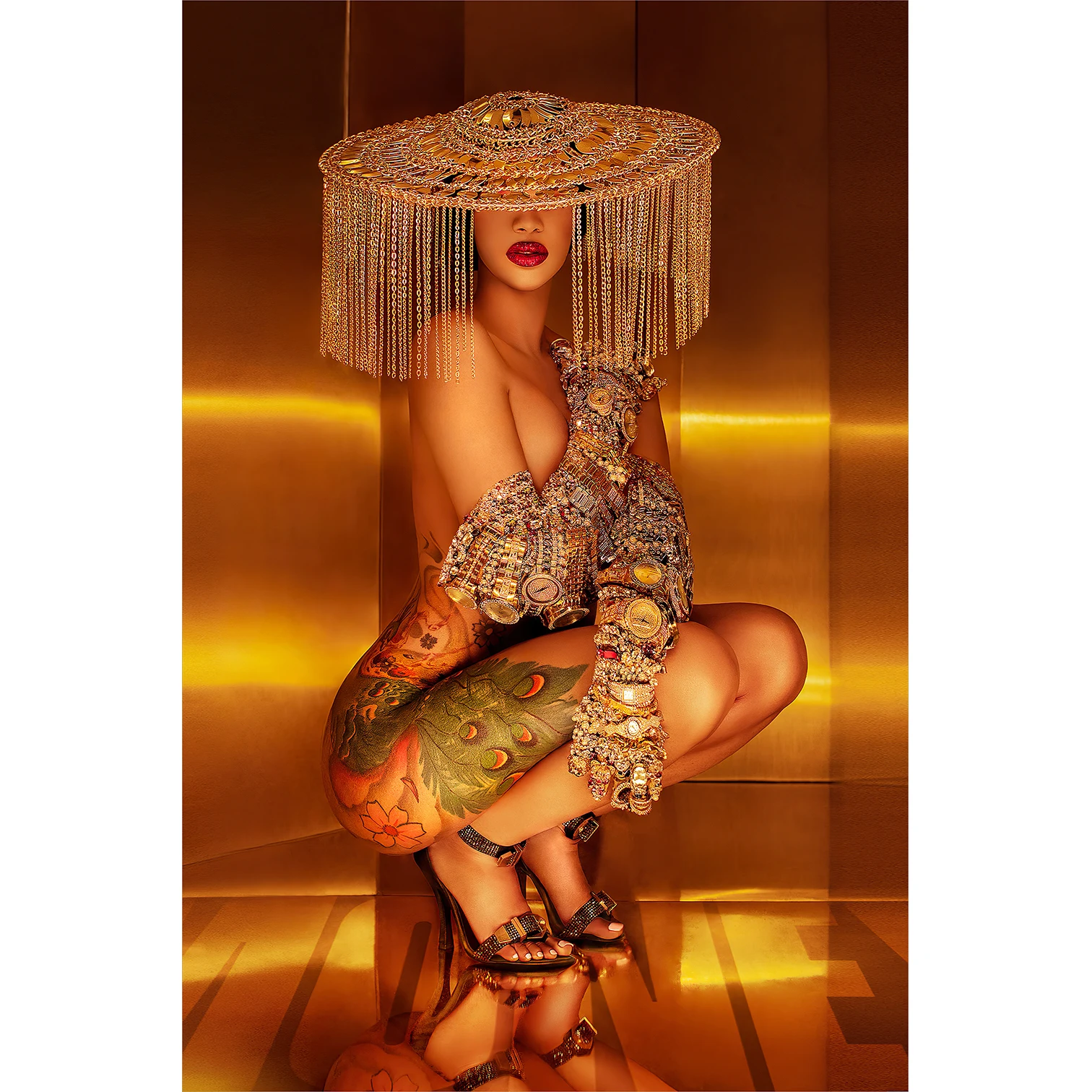 A Sexy Tattooed Woman Wall Art Nude Luxury Painting for Home Decoration Picture Print Canvas and Poster Corridor Modern