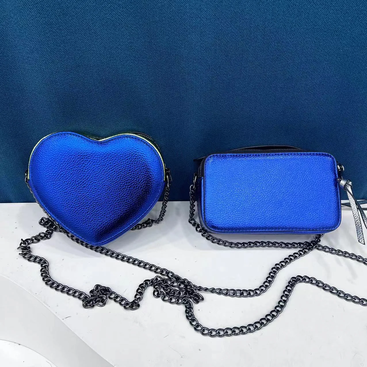 Love heart shape rivet Hawk head shoulder bag girls designer handbags crossbody camera bags for women