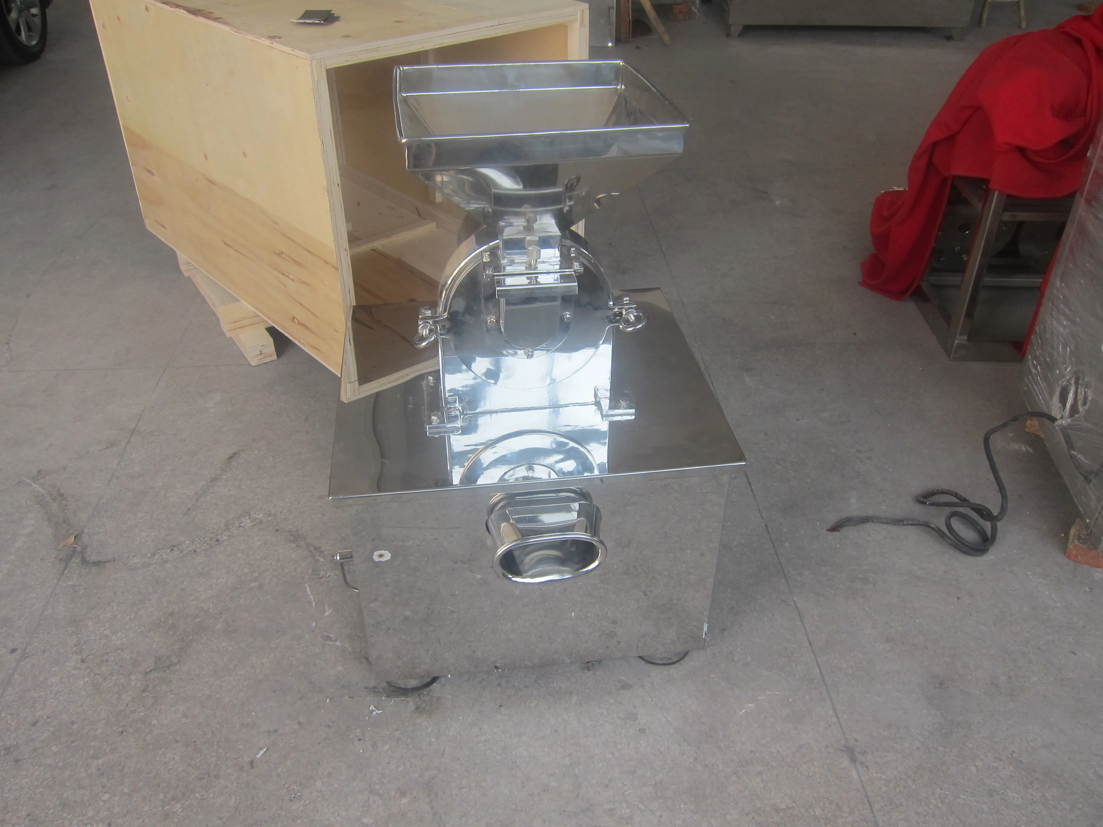 China Factory Wholesale Food Industry Air Cooling Type Milling Machine Grinder