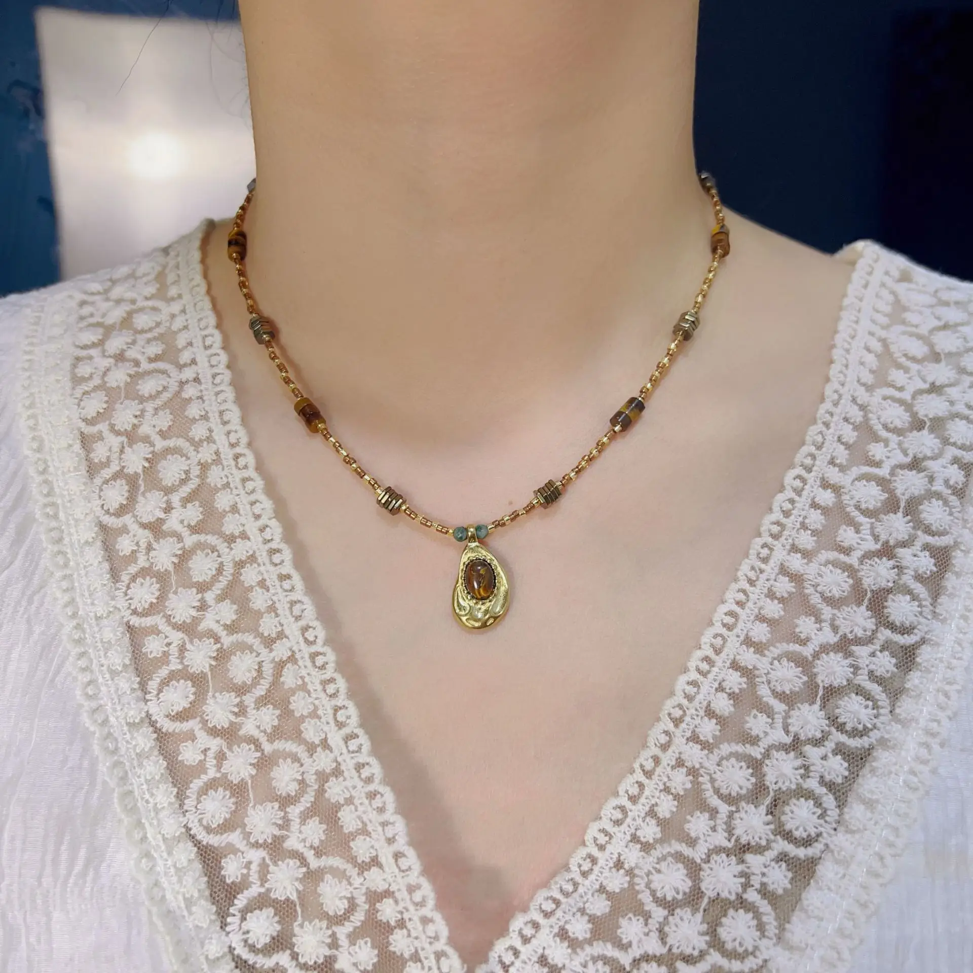 tiger eye stone beads necklace handmade women natural stone pendant necklace stainless steel