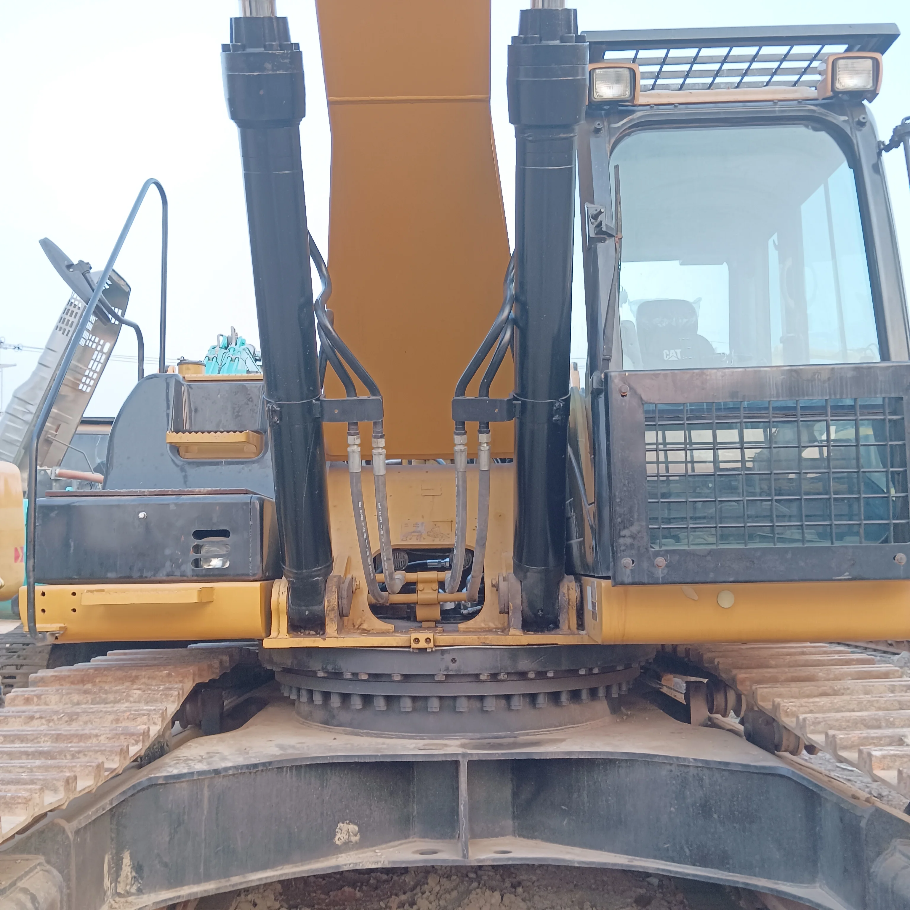 Hot sale Japanese made CAT336d used Caterpillar excavator 336D best price used cat336D2 excavator with free shipping