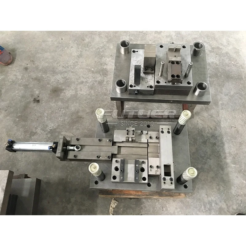 Flag welding hinge machine production line and flag welding hinge equipment automatic mold