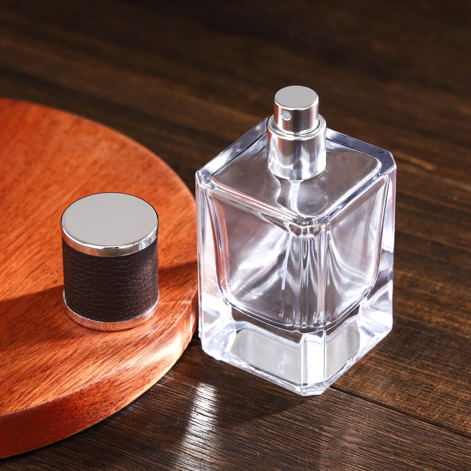 Empty Glass Heavy Base 30ml 50ml 100ml Square Rectangle Easy Crimp Perfume Bottle With Smothy Sprayer