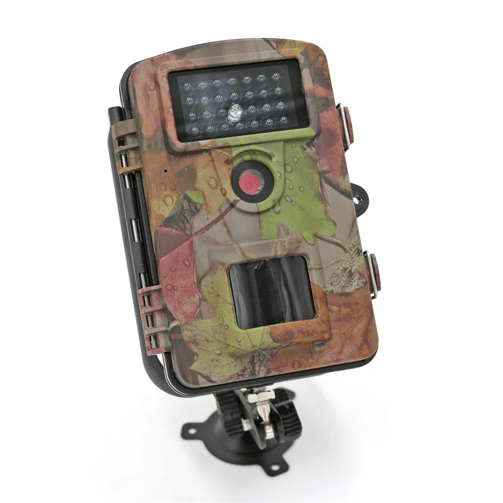 Cheapest 16MP 1080P  Solar Panel Hidden Game Camera Hunting Camera in Forest