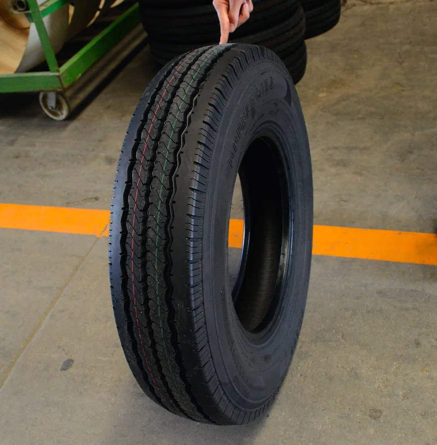 Высокое качество по низкой цене для легких грузовых шин 700R16LT напрямую с китайской фабрики