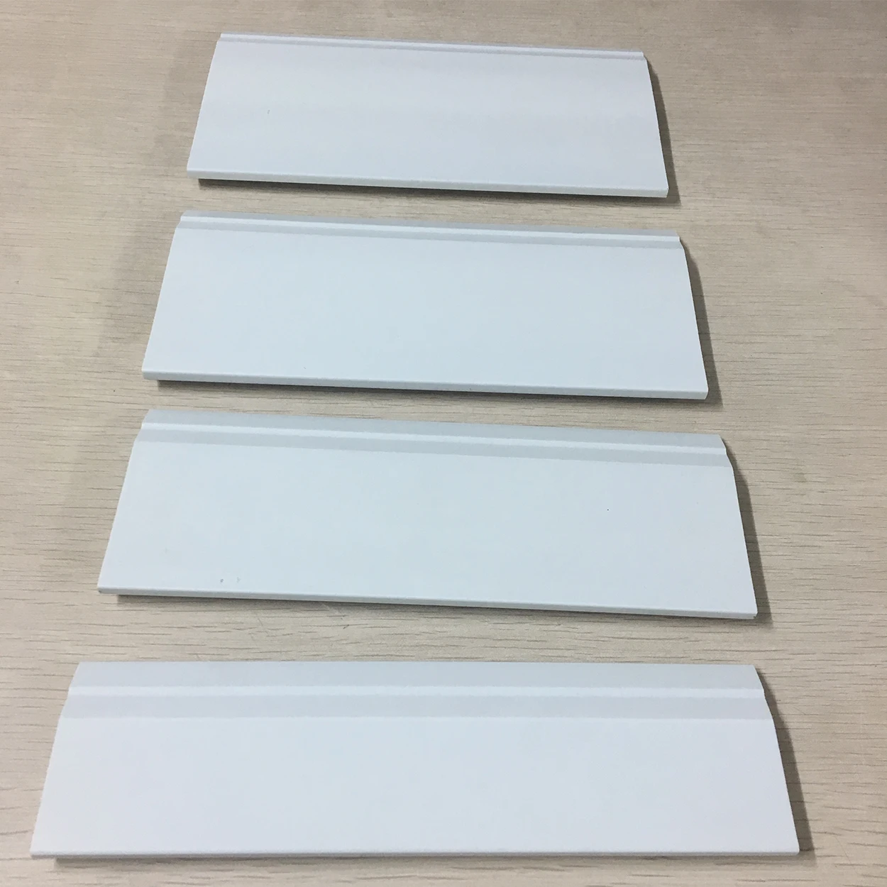 Auuan pu baseboard moulding flexible portable baseboard heater decorative metal baseboard