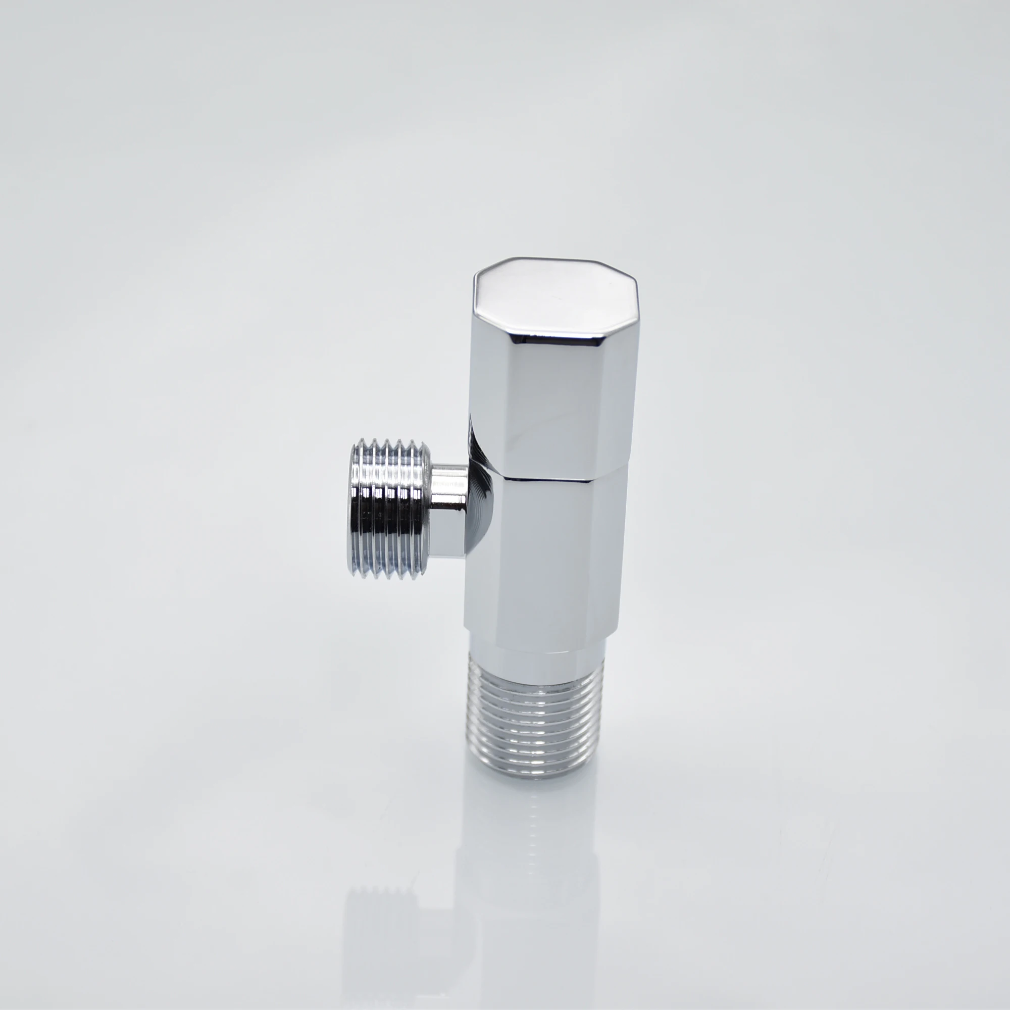 globe valve High flow and high quality valves are used in kitchen and bathroom angle valve