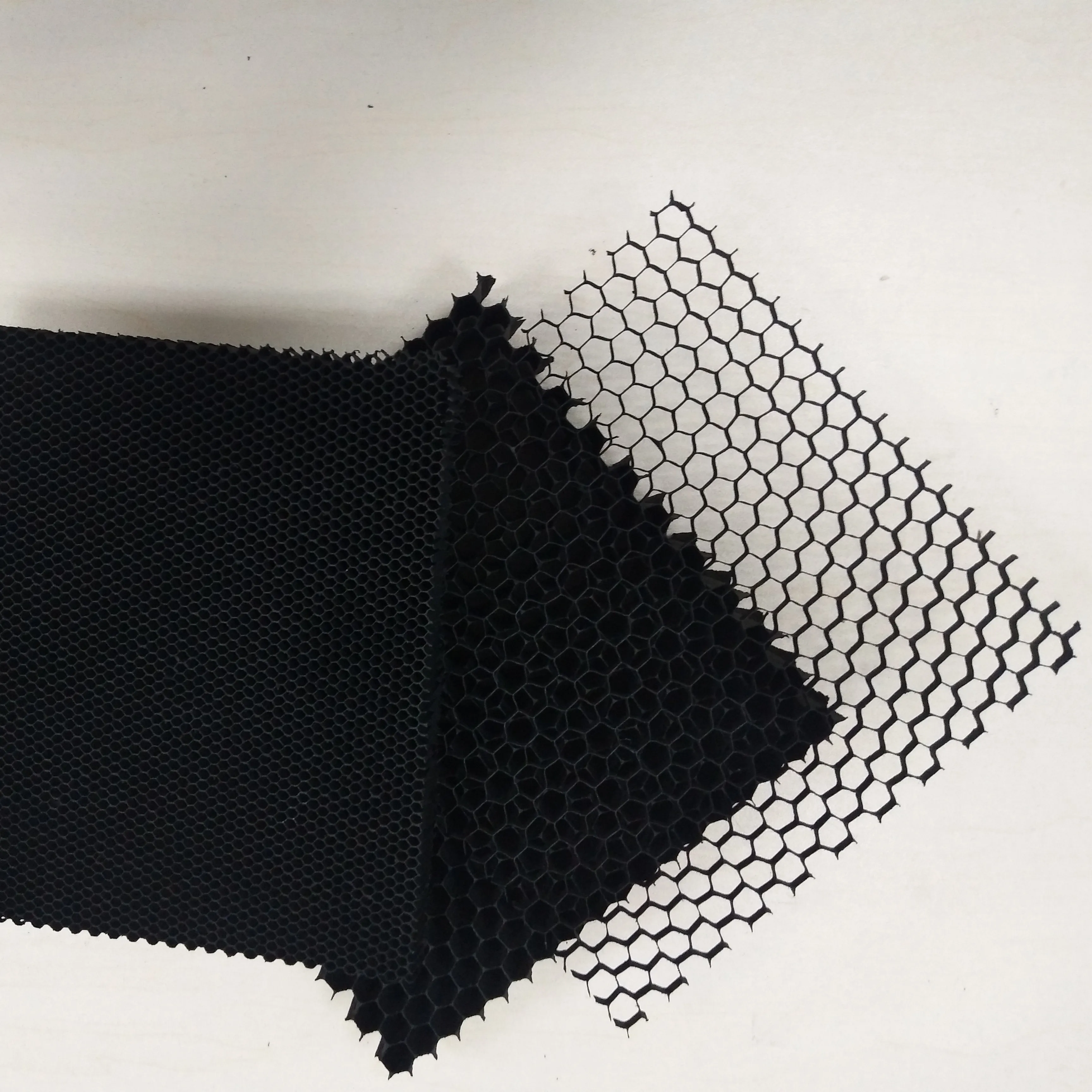 High power capacity honeycomb  absorbers  for microwave anechoic chamber (62460307349)