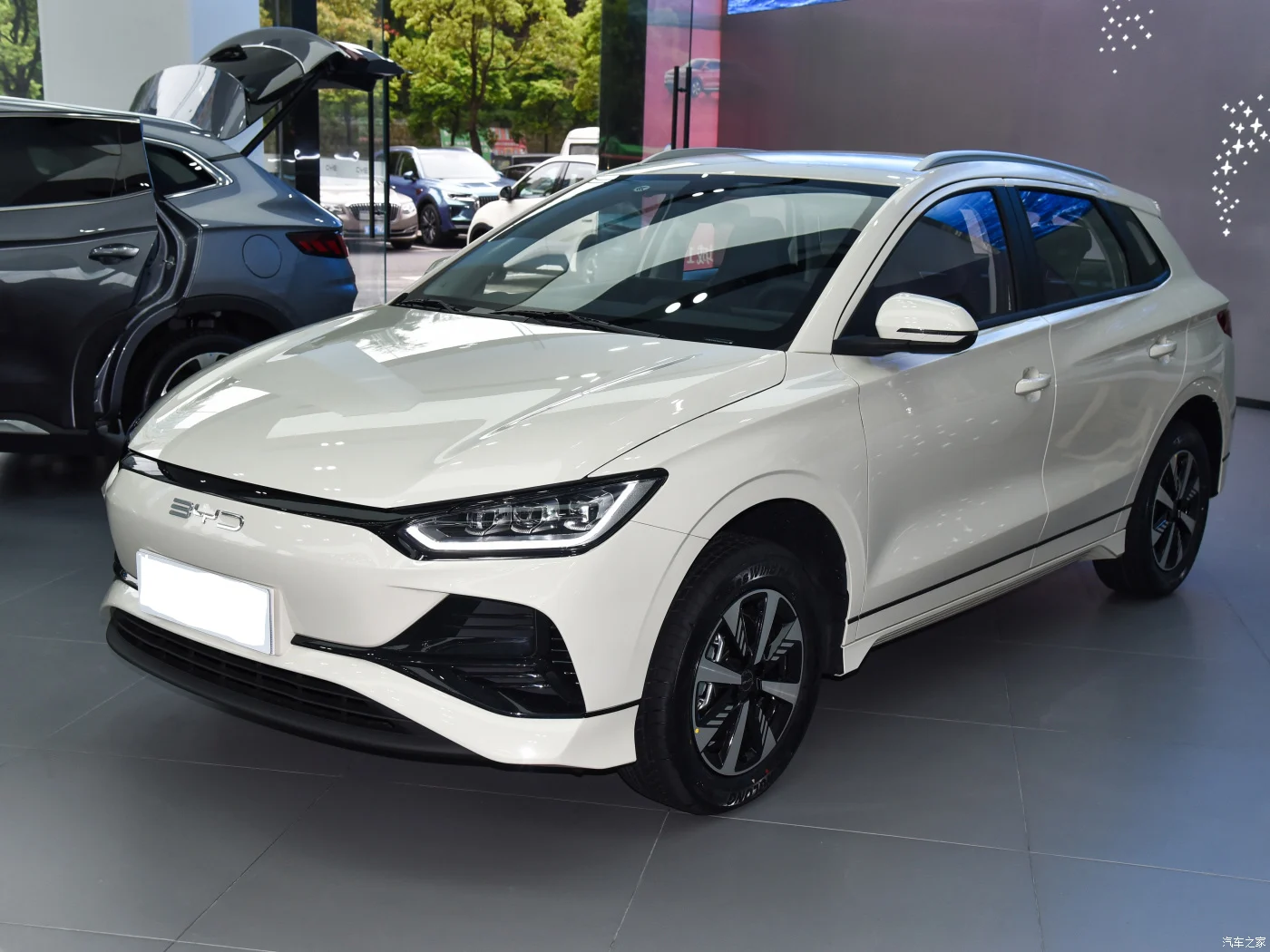 Лидер продаж Новый энергетический электрический автомобиль роскошная версия новый продукт BYD E2 4 колеса Электрический сделано в Китае для взрослых автомобилей