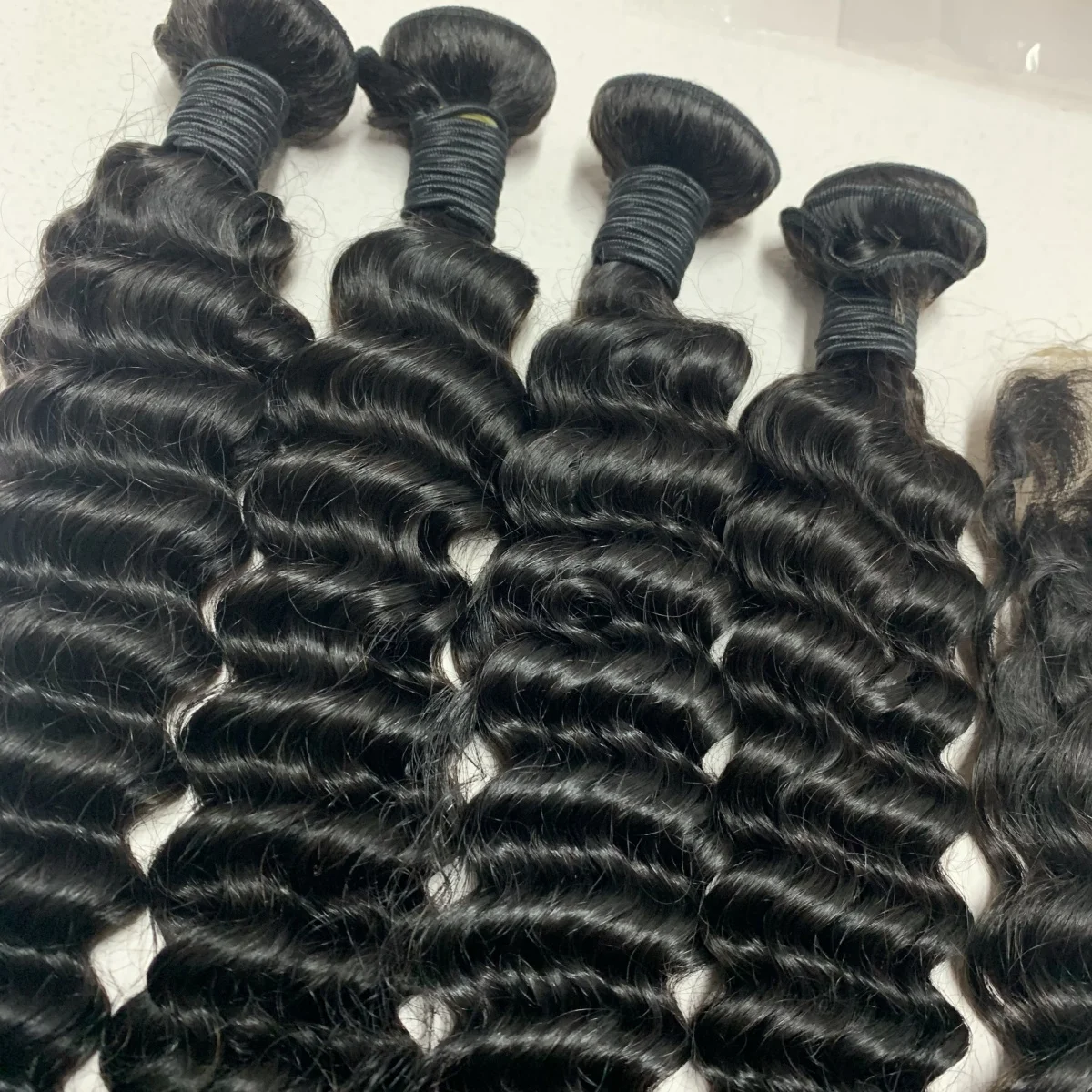 ZC Chinese Remy Curly Hair Bundles and Closure