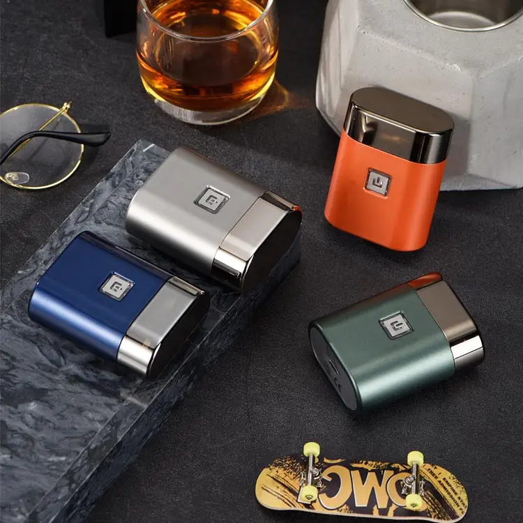 Portable Mini USB Rechargeable Shaver for Men Cordless Electric Trimmer with Waterproof Shaving Head for Face Car Hotel Use