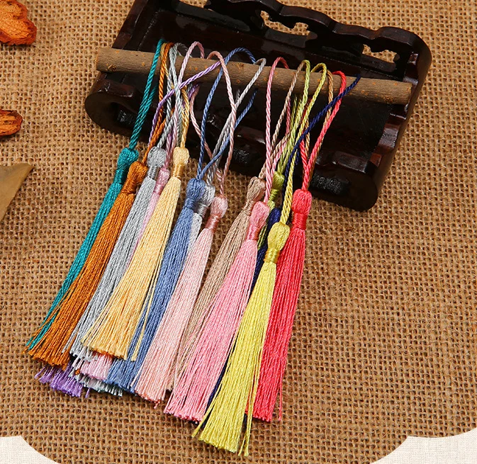 bookmark tassel