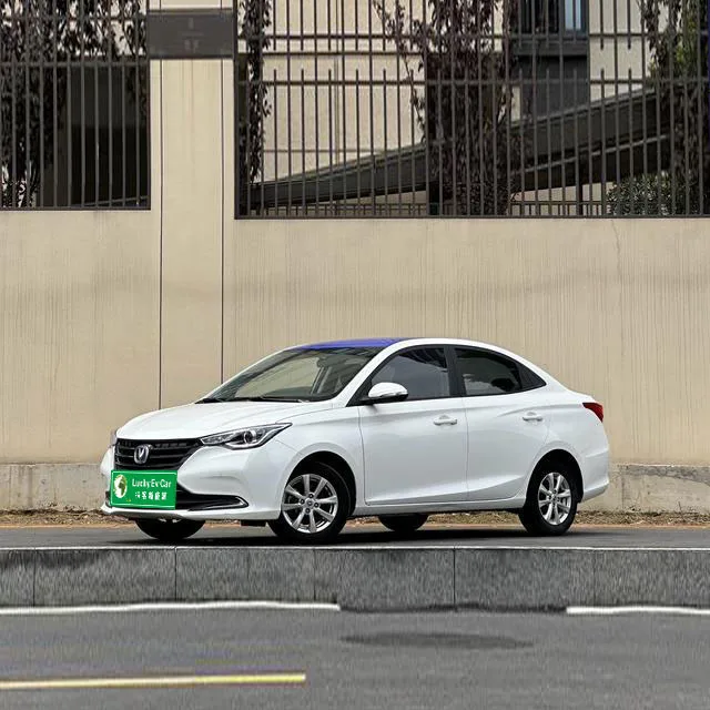 2020 низкая цена подержанные автомобили для продажи 101 Horse Power 4 двери 5 мест три коробки фургона Changan Yuexiang Alsvin4