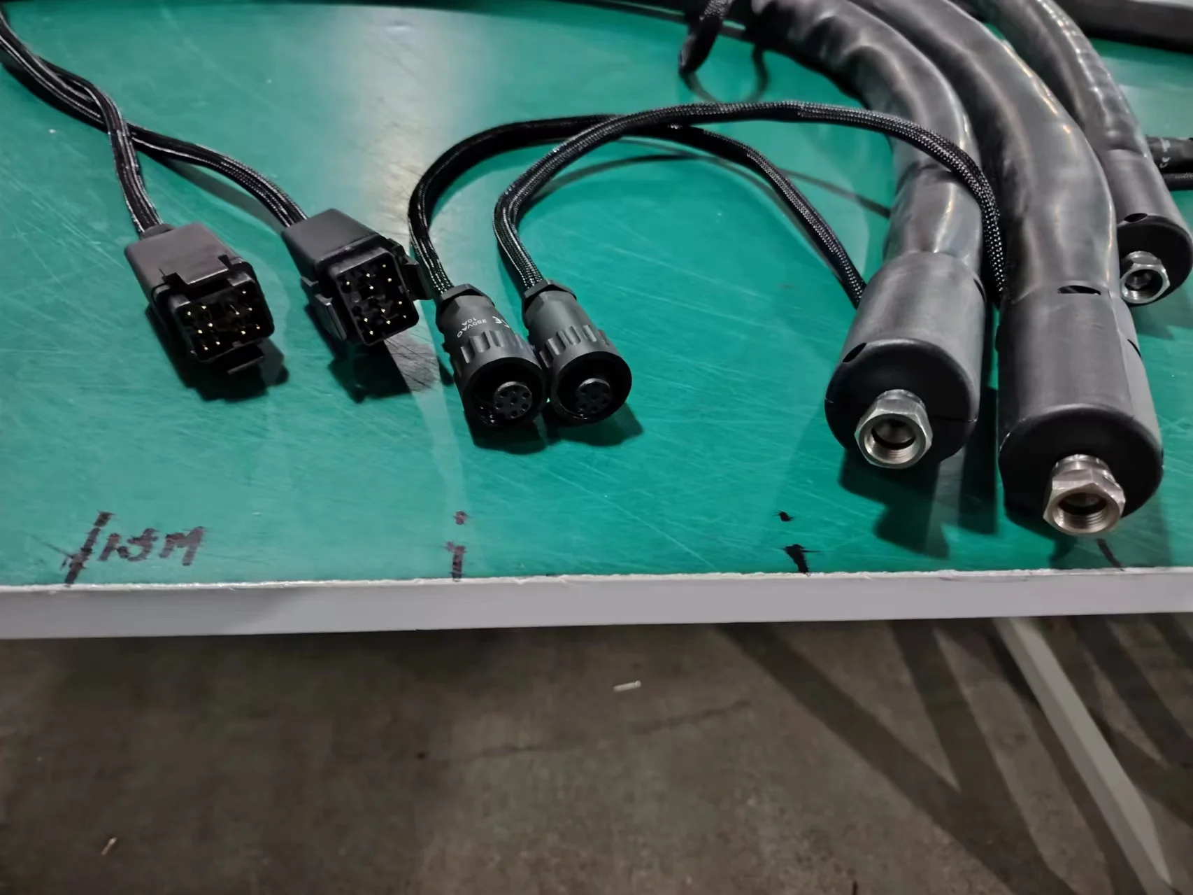 276740 Industrial Hot-Melt Glue Gun Hose 1.2m/4ft High Elastic Waterproof Waterwash Hoses Pneumatic Power Source