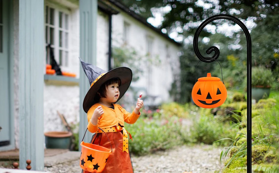 Shepherd Hook 65 Inch 1/2 Inch Thick Solid Metal No Assembly Strong Garden Hooks for Outdoor Christmas Decorations Lanterns