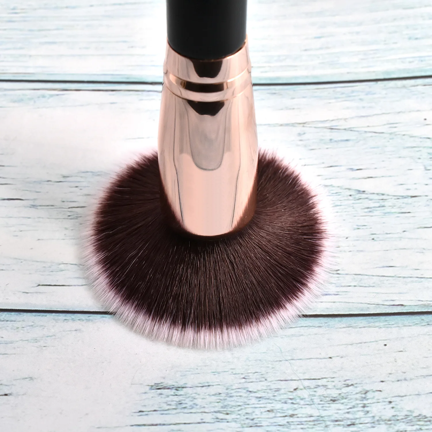 Luxury logo makeup brush Flat Top Foundationi brush contour brush for Liquid Cream Power Pro Quality Synthetic Dense Bristles