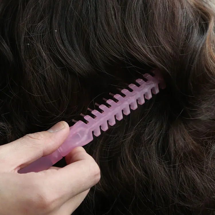 Compact Design Multi Color Travel Easy-carrying Folding Plastic Hair Comb For Women
