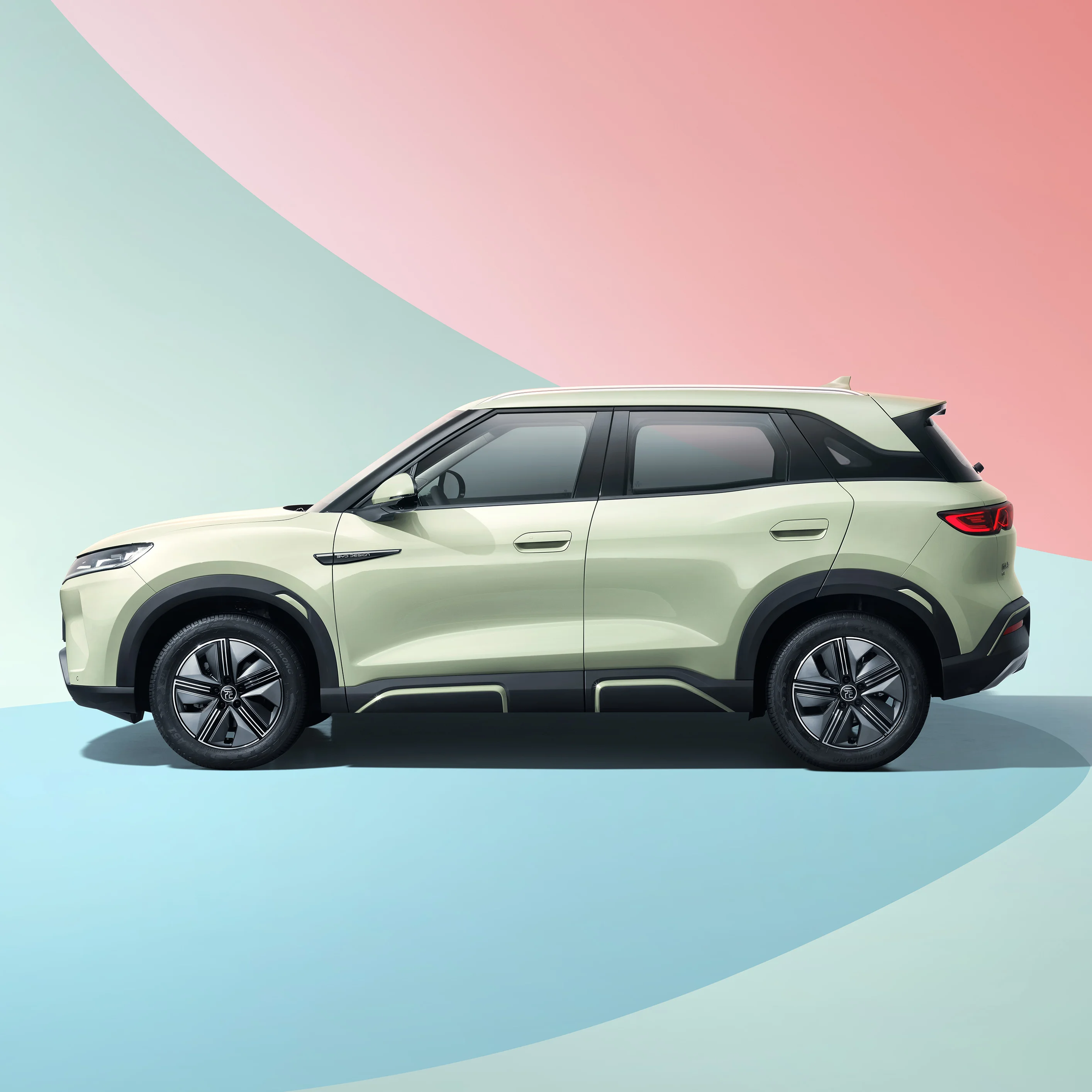 BYD Yuan UP 301 - 401KM Fully Equipped Pure Electric SUV New Safety Standards Leather Seats ACC Cruise