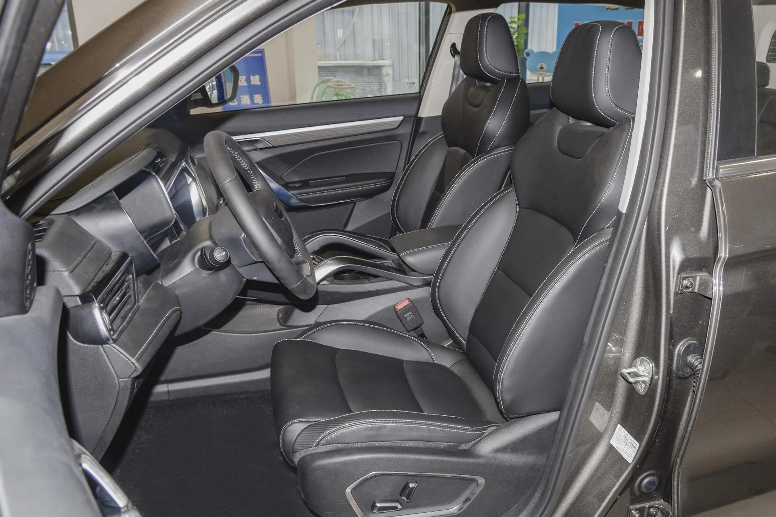 2020 Geely FARZION AUTO 7-Speed Wet Dual Clutch Transmission Euro VI Emission Standard Gas/Petrol Pickup Truck Aluminium Alloy