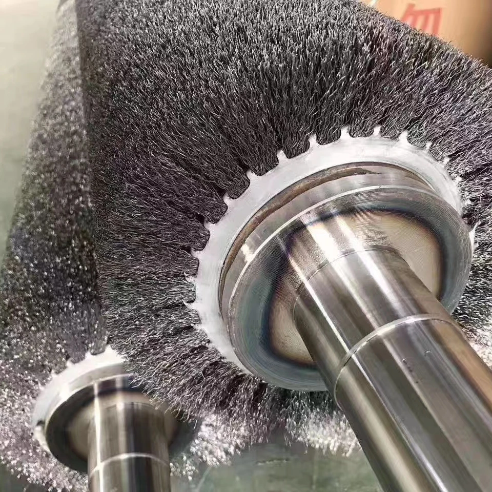 Заводская индивидуальная двойная стальная лента обмотка проволока пружинная щетка Внутренняя сварка внешняя обмотка катушка кисть ролик