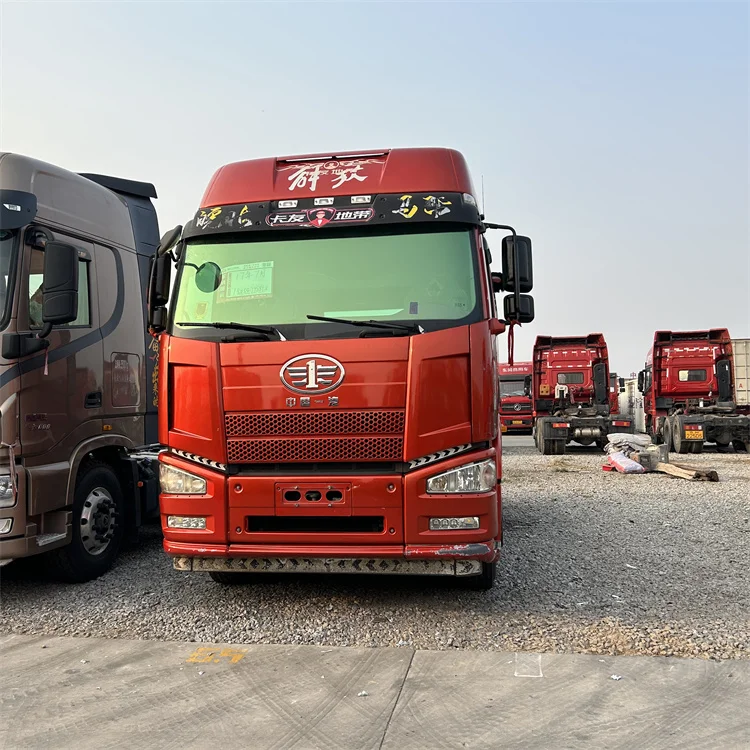 Китайский производитель Second Hand FAW Trucks JH6 CNG Тракторная головка LHD RHD белого цвета 6x4 10 колес тяжелый грузовик