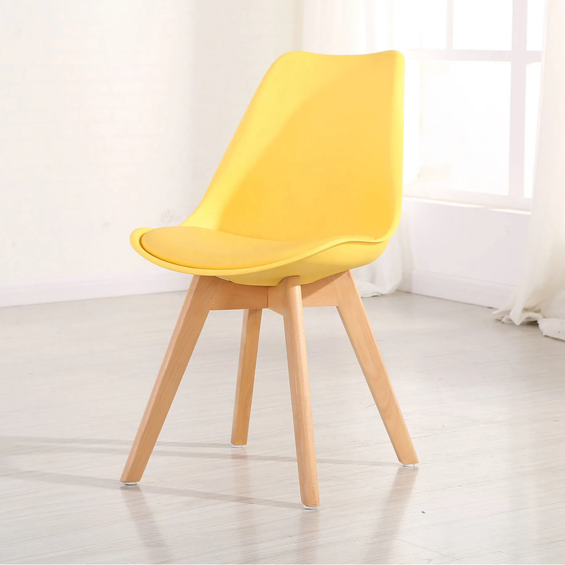 Китайская фабрика стулья дизайнерские складные домашняя комната Скандинавская мебель для кафе пластиковые из (1600197452257)