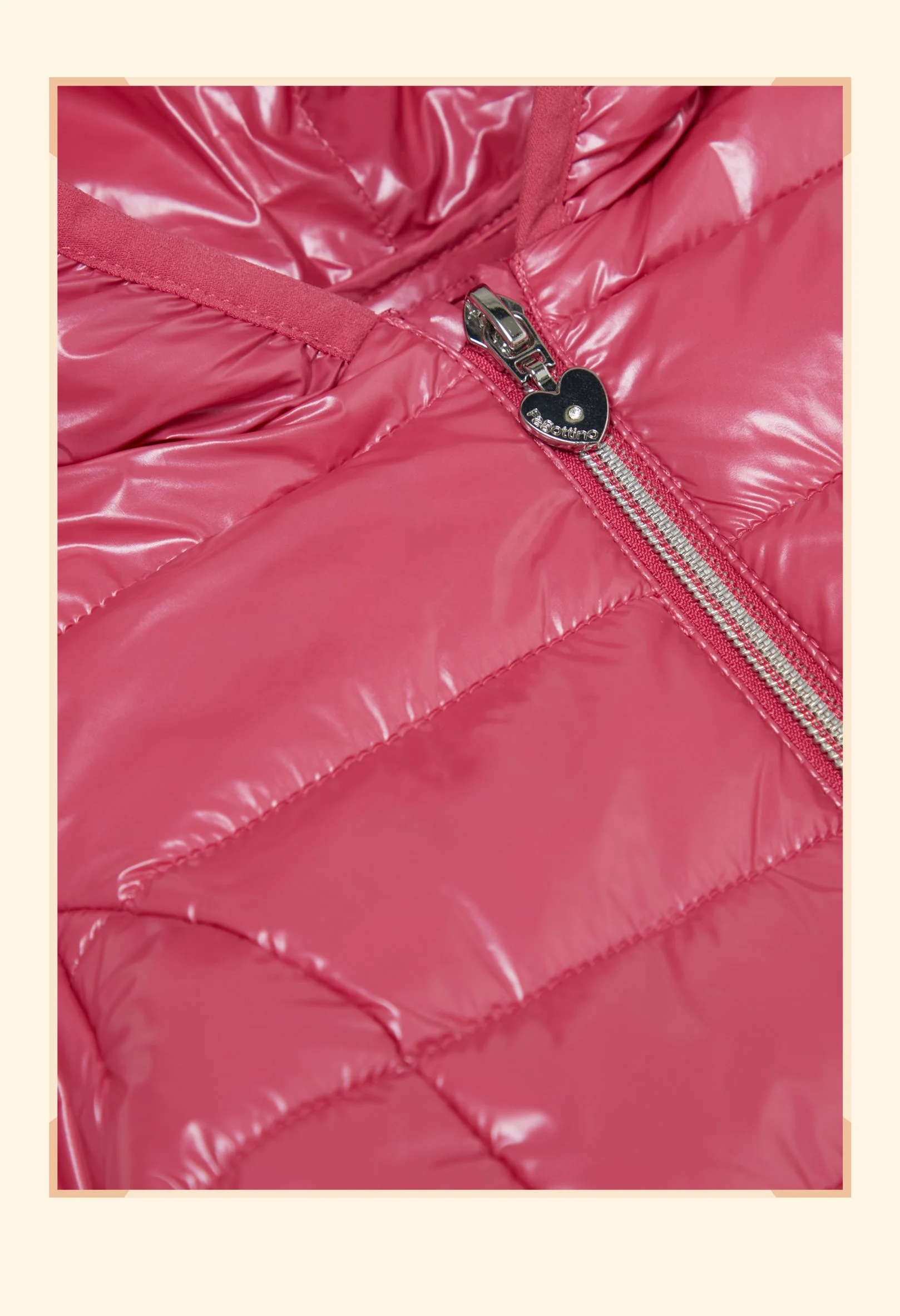 
300T polyester taffeta fabrics Solid with Water repellent and oil cire finishing, used for padding and wadding Jacket 
