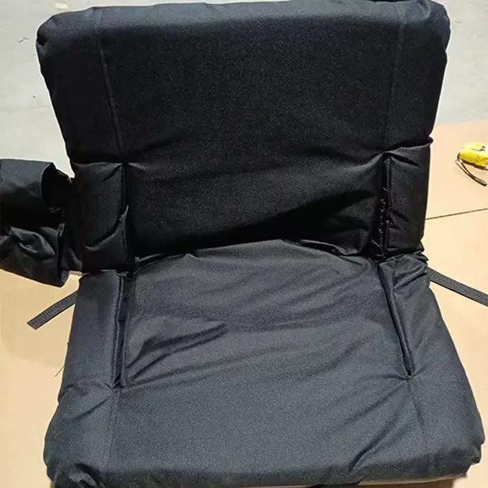 Oxford Cloth Heated Folding Beach Chair Black Portable Stand Chair with Modern Design for Outdoor & Park Use