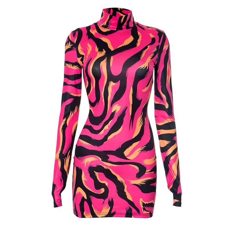 Женское облегающее платье с длинным рукавом 2025