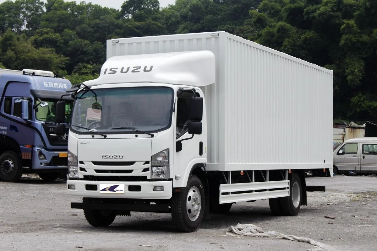 Qingling ISUZU Factory Truck 700P New 110km/h Automatic Cargo Truck Competitive Pricing for Transportation in China Fence