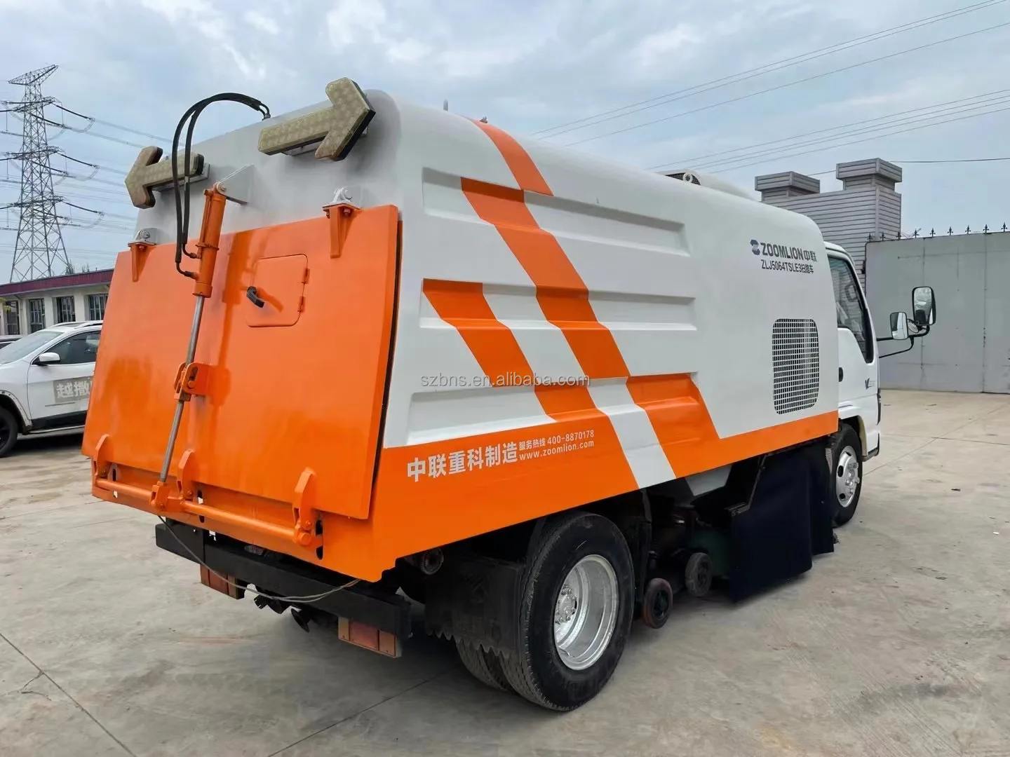 Хорошая цена Вакуумная уборочная машина Isuzu 600p для уличной уборки пылеочистительные машины с