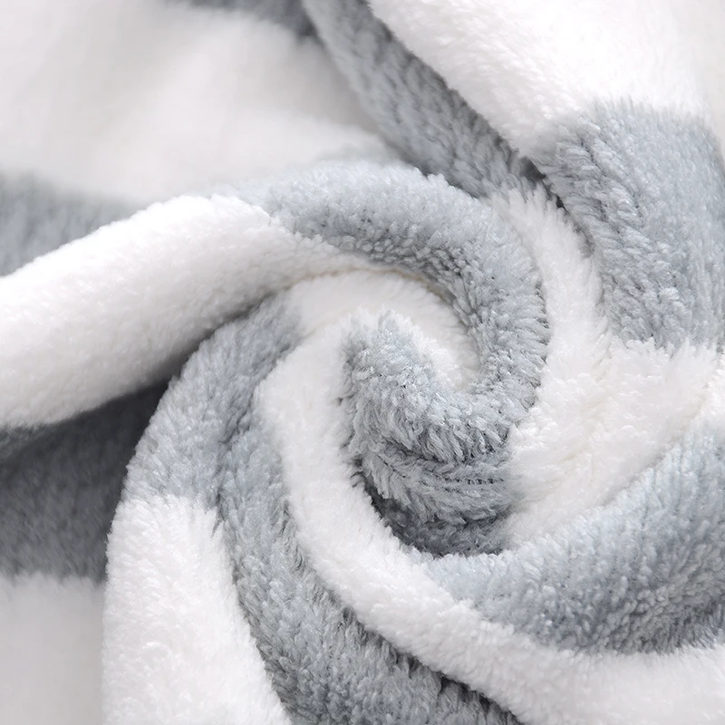 Wholesale custom logo thickened fluffy high absorbent coral velvet multi color microfiber bathroom towel set