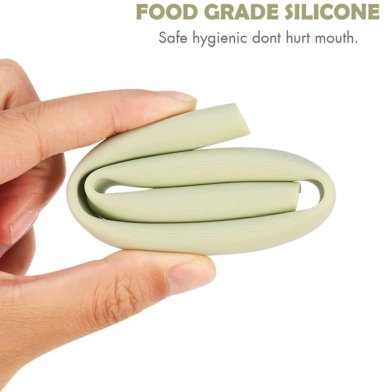  Eco-friendly Food Grade Reusable Openable and Portable Silicone Drink