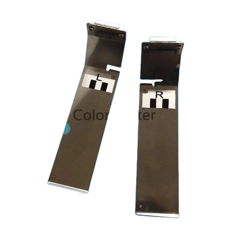 Оригинальный зажим Roland RE-640 ASSY MEDIA CLAMP R - 6701979050 VS640/RF640/RA640