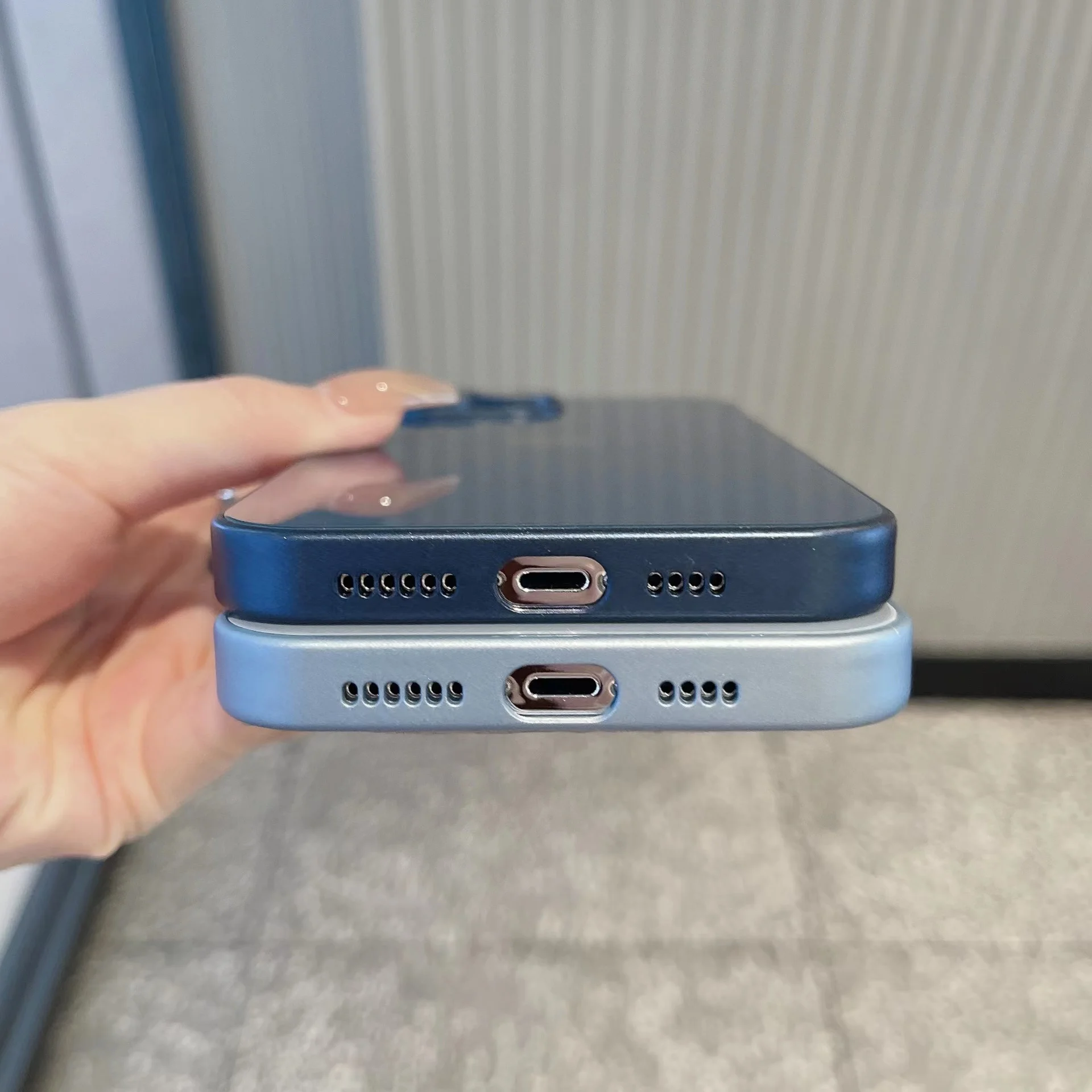 2023 New Trend Metal Fashion Style AG-Glass Matte Phone Case for iphone 14promax High Quality phone Cover for iphone 15promax