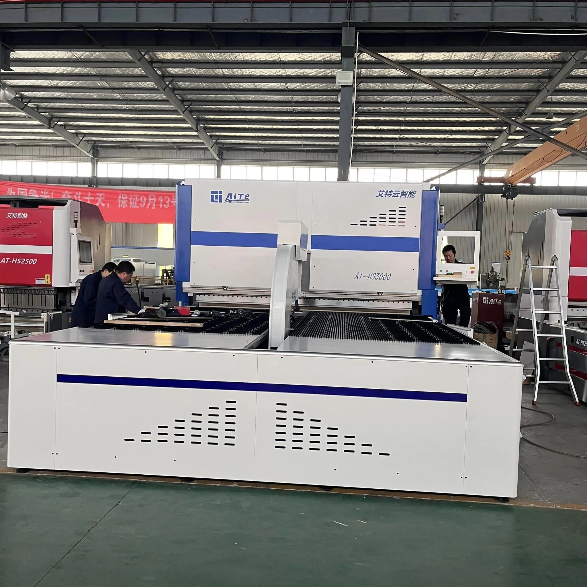 China Supplier 2000mm 2500mm CNC Panel Bender center for Bending Carbon Steel Automatic Sheet Metal folding machine