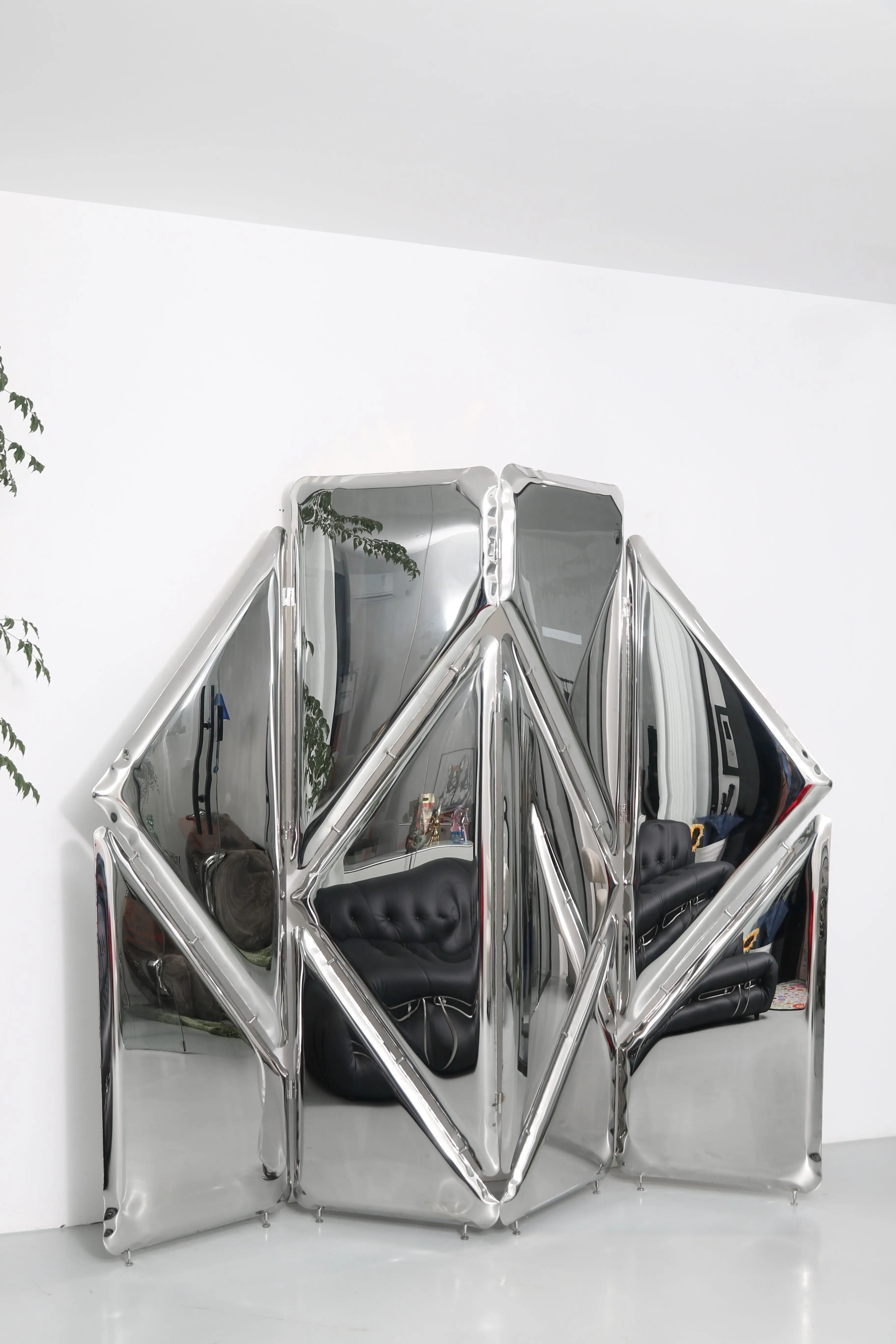 Designer choice Stainless steel bubble air Chair Fancy modern chair for POP store chairs