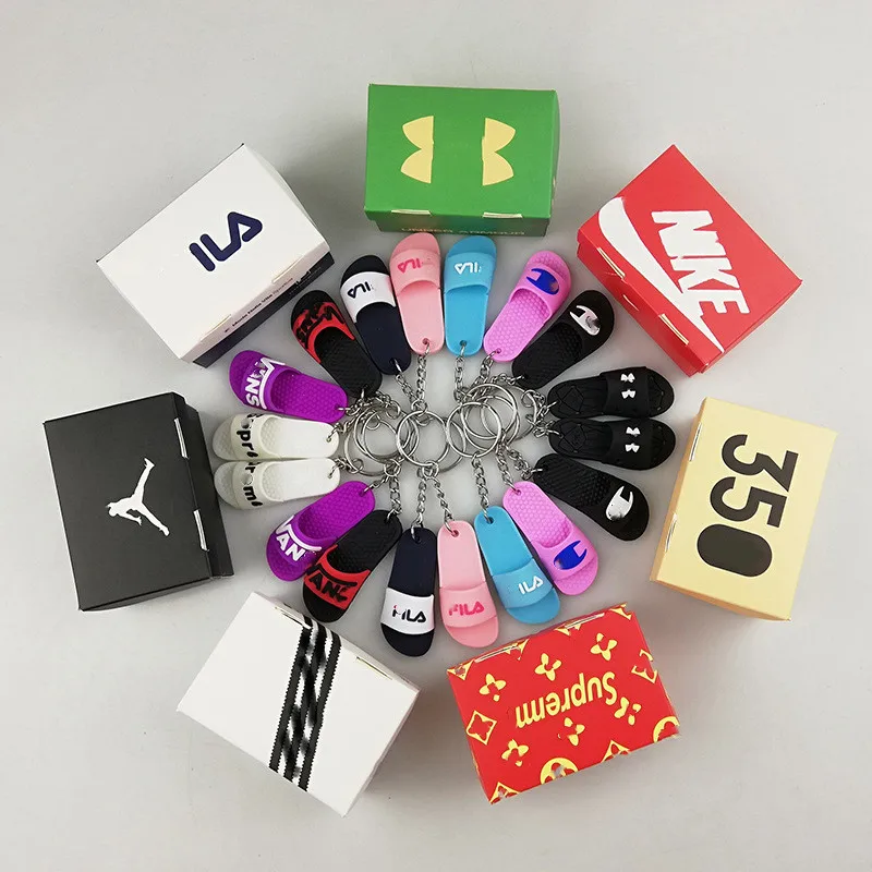 Amazon hot selling 2022 mini shoes 3d slipper sneaker keyring car key chain brand bulk basketball shoe keychain with box