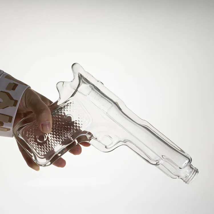 Wholesale Gun Shaped Pistol Gun Shaped Empty Luxury Wine Bottle Glass Wine Bottle  For Tequila Brandy Liquor