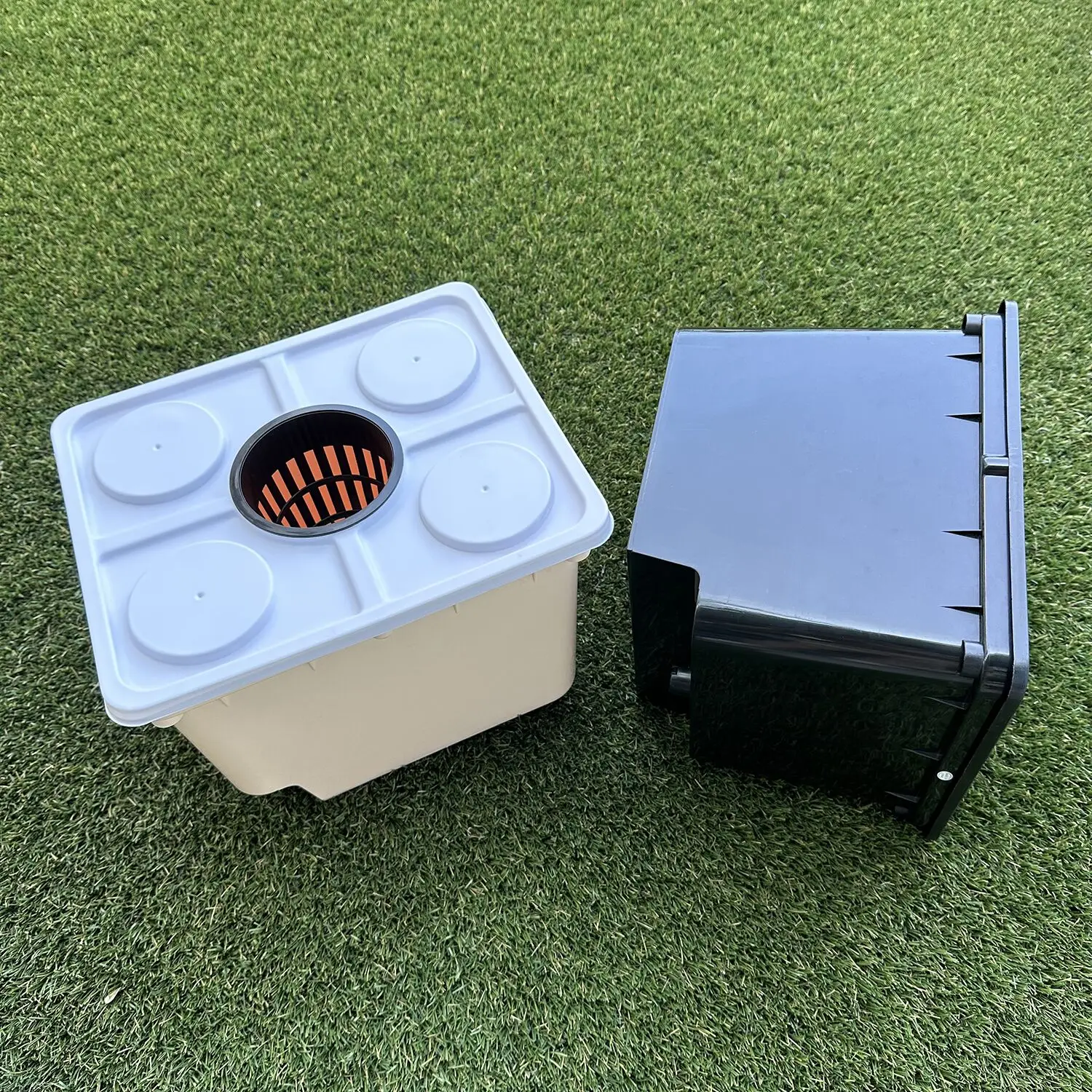 Hydroponics farm irrigation system Dutch Bucket hydroponics box self watering plant pot for sale