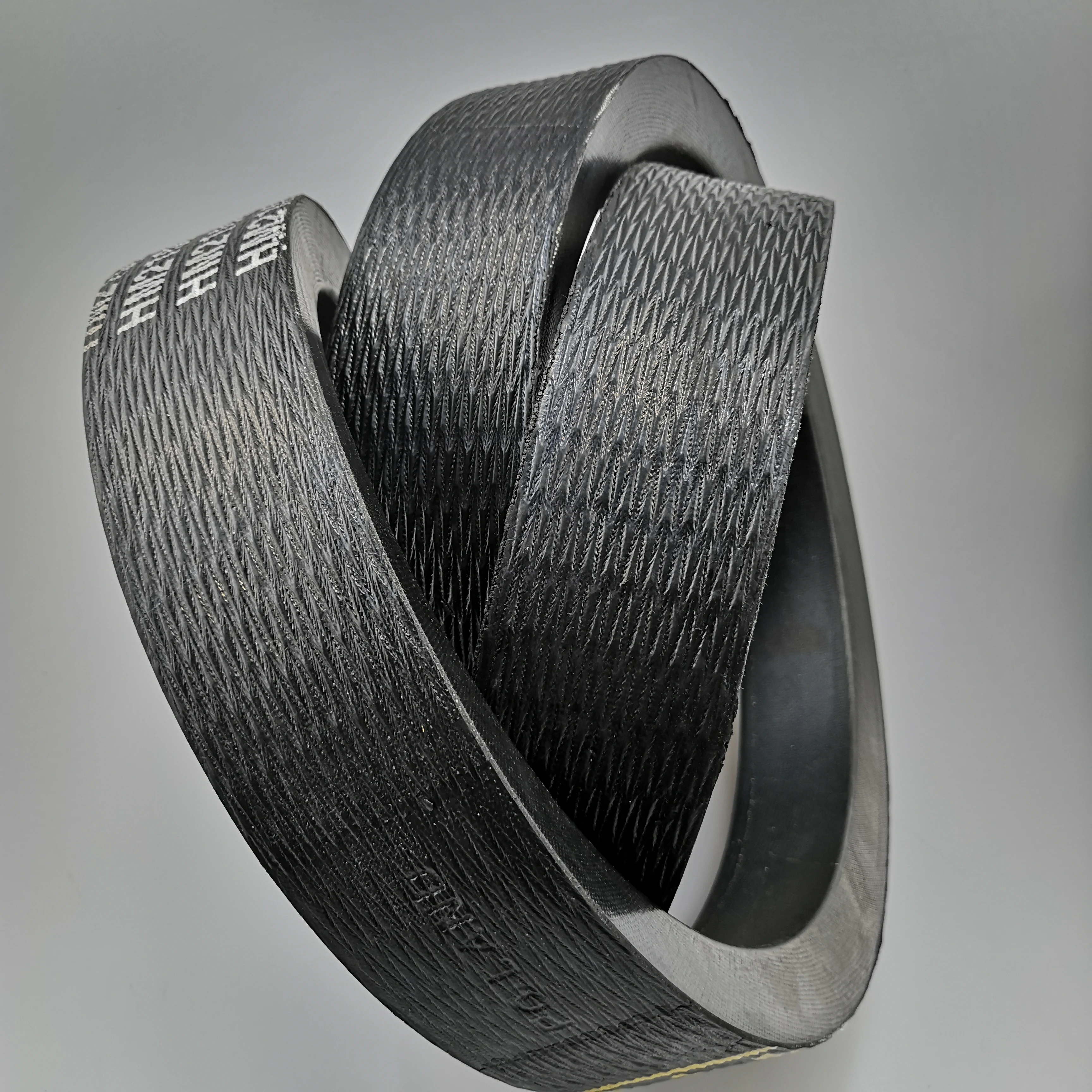 Полосовой классический резиновый клиновой ремень Bj (Rb) Промышленные машины Uniform Force Низкий уровень шума Классический узки