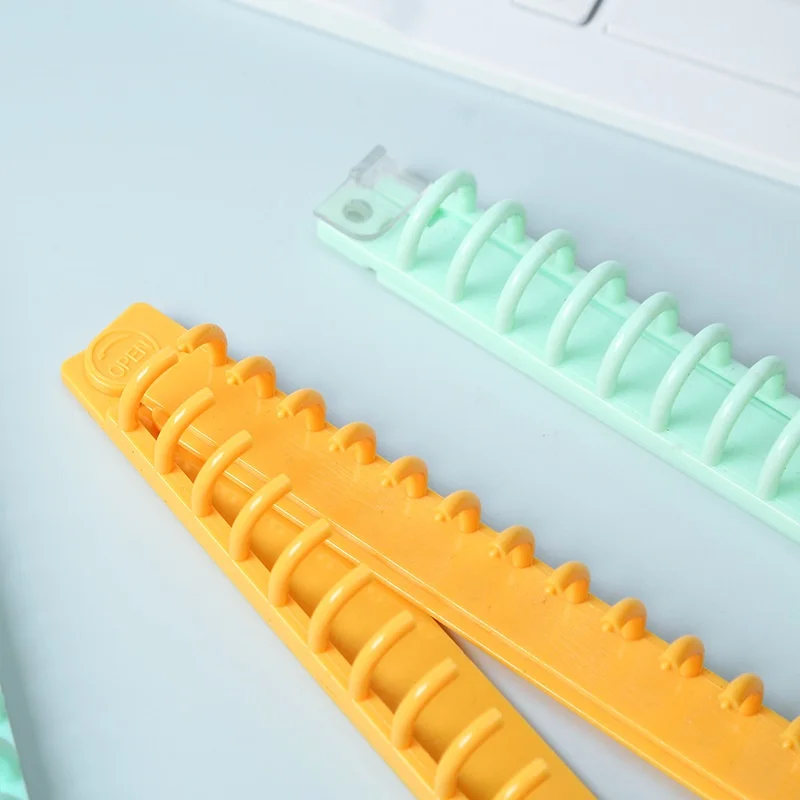 Multi-Color 26 Ring Binder Clip Transparent Edge Opening Plastic Loose Leaf Binding Office Paper Clips Usage