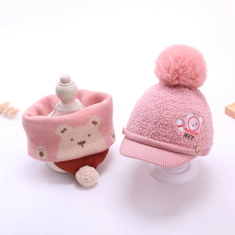 2021 New Design Cute Cartoon Kids Warm Plush Pompom Warm Baseball Cap Set